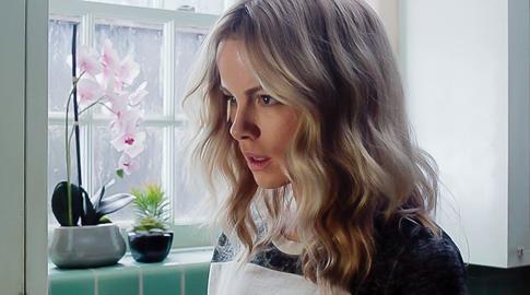 Кэйт Бекинсэйл перенесла экстренную операцию