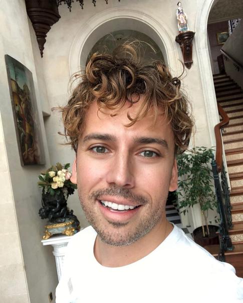 Галкин ответил на критику Ахеджаковой