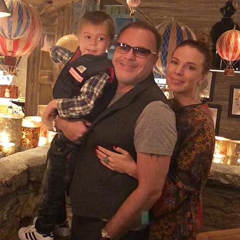 Пресняков показал семейное видео