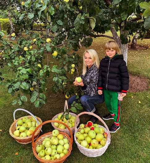 Дети-звезды, которых родители заставляли работать