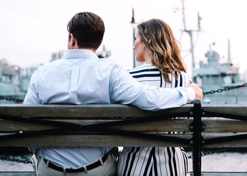 Муж заглядывается на других: что делать