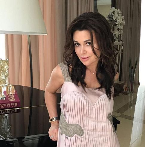 Появилась новая информация о самочувствии Заворотнюк