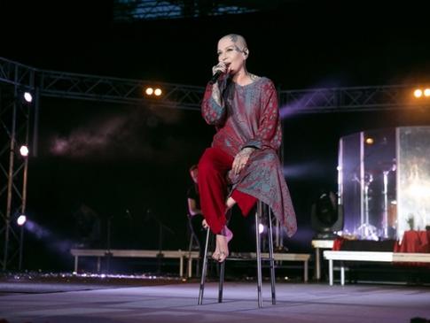 Наргиз встряла в скандал с увольнением коллеги