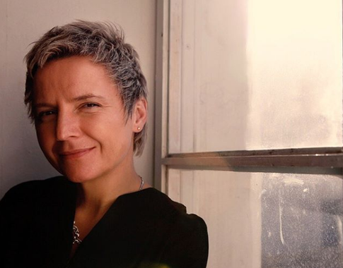 Совсем как родной: история Сургановой и других усыновленных артистов