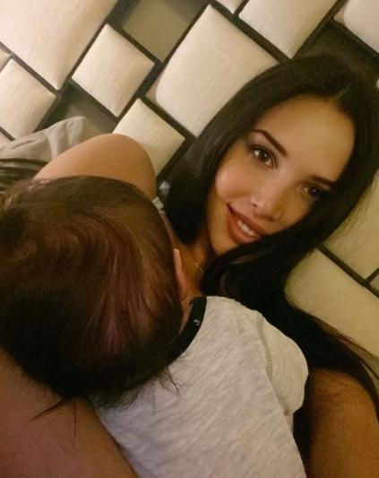 Решетова случайно показала лицо сына