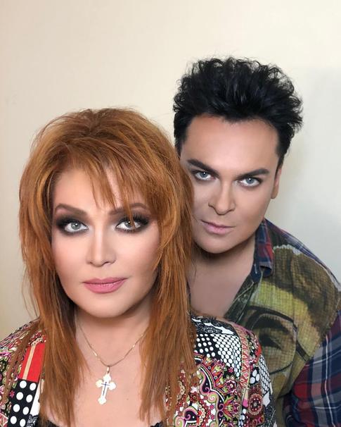 Анастасия и Юлиан подали заявление в ЗАГС