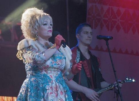 Муж устроил Надежде Кадышевой сюрприз — «Майбах»