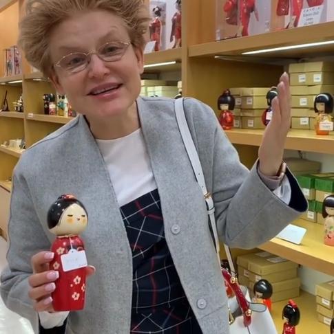 «До обморочного состояния»: Малышева теряет терпение на диете