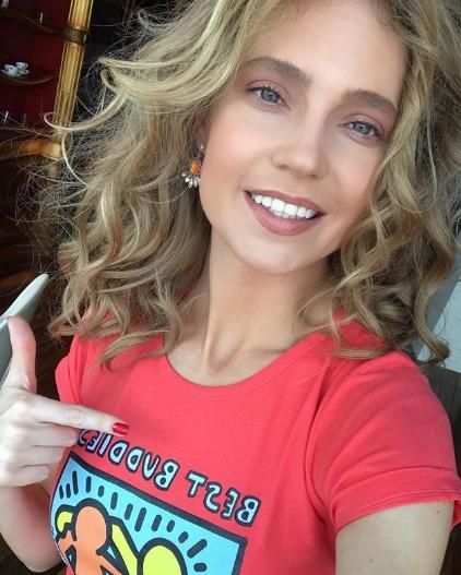 Глюк’Ozа удивила подписчиков пышными формами