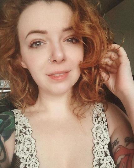 Муж оставил экс-солистку «Ранеток» с больным ребенком