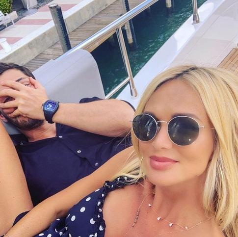 Лопырева показала подписчикам отца своего ребенка