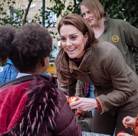 Кейт Миддлтон поделилась фотографиями годовалого сына