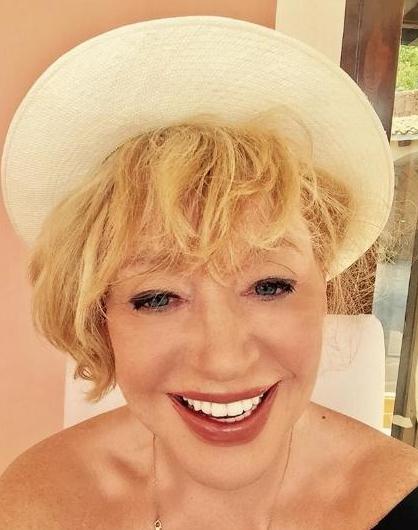 Пугачева поддерживает голос слабительными таблетками