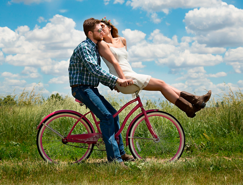 Почему для поиска любимого человека не подходят готовые сценарии