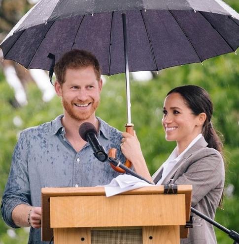 Принц Гарри и Меган Маркл впервые показали публике сына