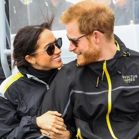 Принц Гарри временно оставит Меган Маркл с новорожденным сыном