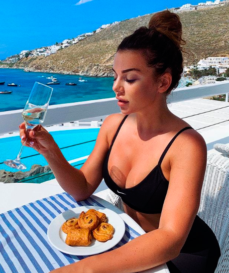 Седокова поделилась своей «идеальной системой тренировок»