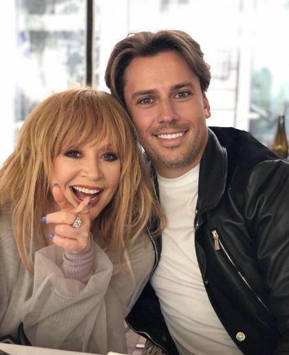 Галкин и Пугачева заканчивают строительство особняка на Кипре