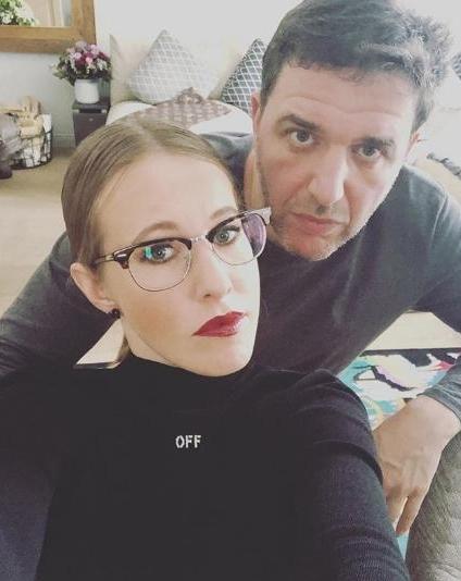 Собчак и Виторган повеселились с сыном в детском центре