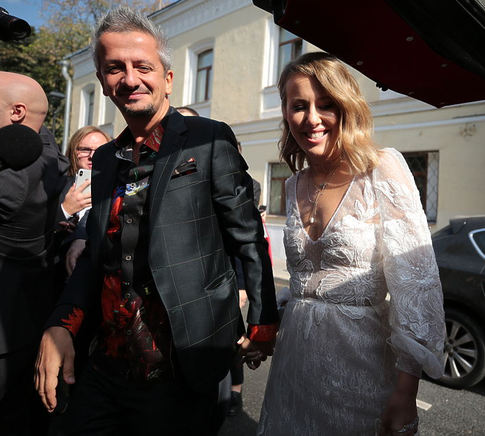 Ясновидящая пророчит Богомолову и Собчак «брак, как в кино»