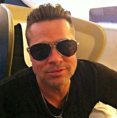 Космический диалог: Брэд Питт вышел на связь с астронавтом