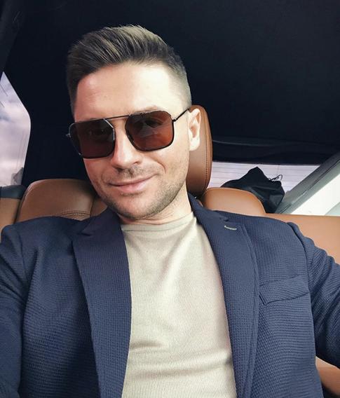 Сергей Лазарев не смог сдержать слез