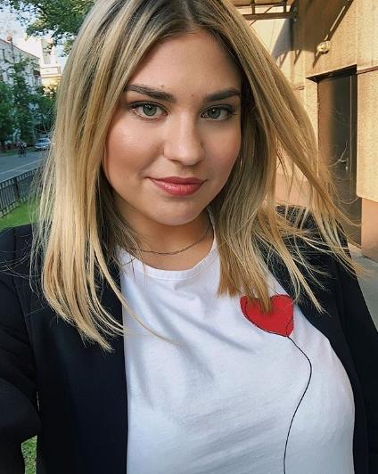 Внучку Михаила Боярского уже сравнивают с Анной Семенович