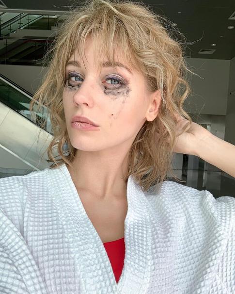 Кристина Асмус заболела COVID−19