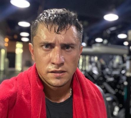 Прилучный восстанавливается после операции в больнице