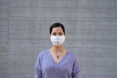 Бережем природу и экономим деньги: как сделать тканевую маску своими руками