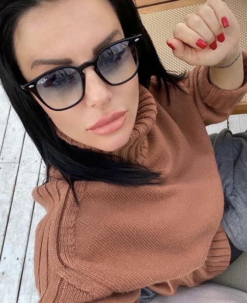 «Я была вся в крови»: Юлия Волкова рассказала об избиении экс-бойфрендом