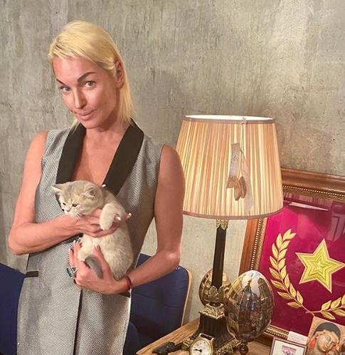 В Большом театре ответили на претензии Волочковой по поводу пенсии