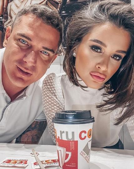 «Смотри в кошелек своего мужика!»: Бородина встала на защиту мужа