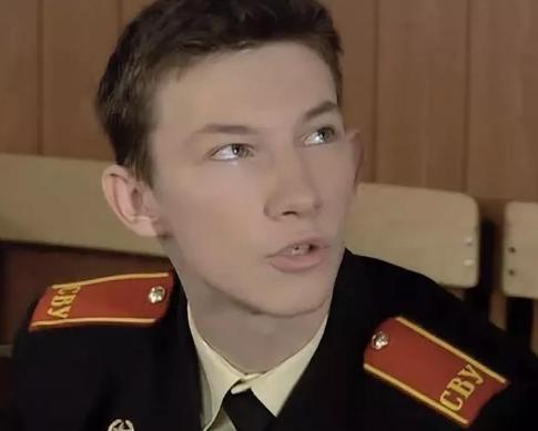 Экс-супруга подала в суд на звезду «Кадетства» Кирилла Емельянова