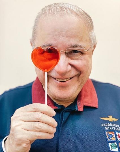 СМИ: Петросян стал прадедом