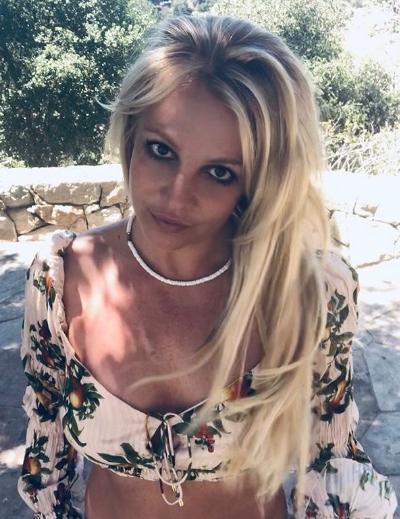 «Это был несчастный случай»: Бритни Спирс сожгла свой тренажерный зал