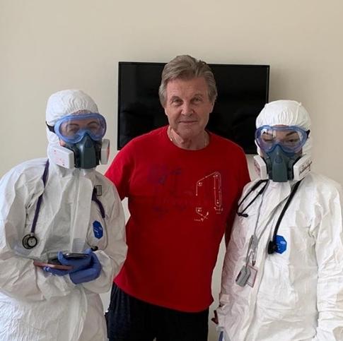 Лещенко считает Малахова виновным в нарушении своей самоизоляции