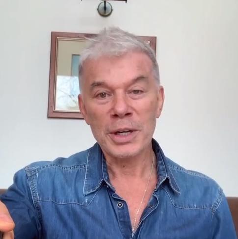 Газманов сдал тест на коронавирус, чтобы ему разрешили выступать