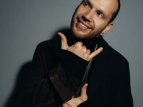 Холостяк Антон Криворотов: «Я купил более двадцати пачек оксолина»