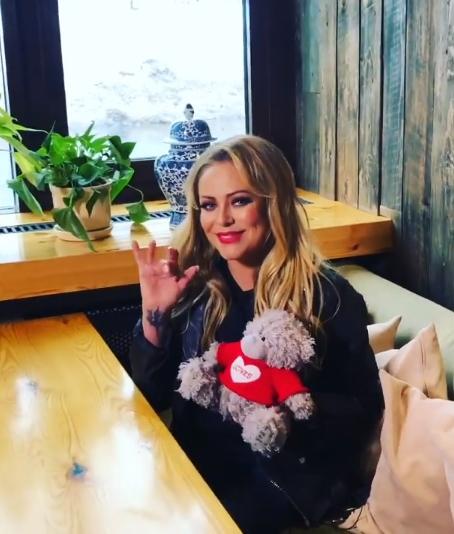 Пиар-директор Началовой рассказала о подарках от певицы