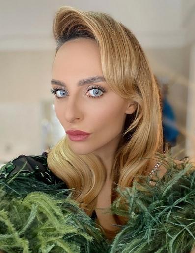 Варнава встретила новую любовь за кулисами шоу