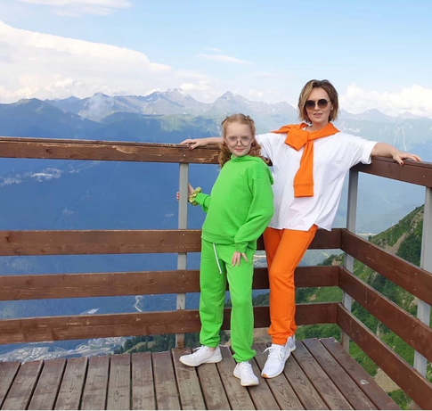 Елена Ксенофонтова показала подписчикам подросшую дочь