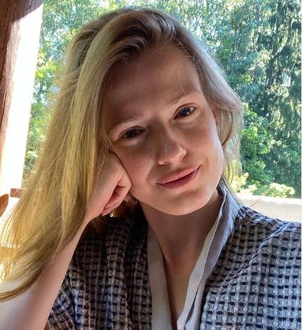 Жена Эрнста выложила фото детской коляски