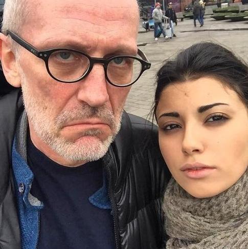 Экстрасенс: «Скоро мы увидим новую избранницу Гордона»