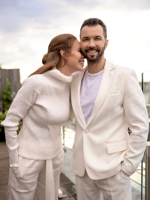 Денис Клявер отметил 10-летие брака: «Мы с женой очень любим, ценим друг друга и дорожим нашими отношениями»