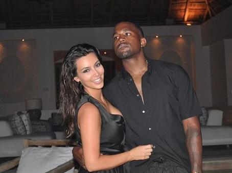 СМИ: Ким Кардашьян и Канье Уэст готовятся к разводу