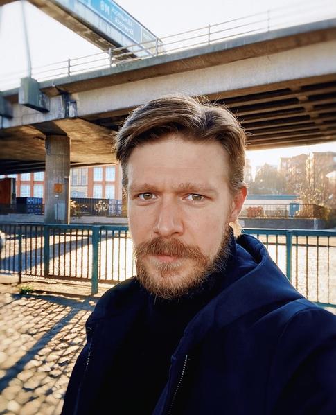 «Шанс обрести смирение»: сын Михаила Ефремова объяснил, почему не стал спасать его из тюрьмы