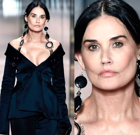 Поклонники обсуждают, что случилось с лицом Деми Мур