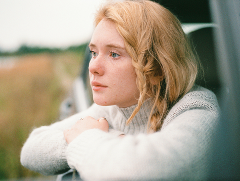 Как у Марго Робби и Рианны: 3 тренда в плетении кос