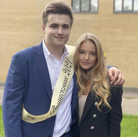 Дочь Пескова поддержала брата в публичном скандале